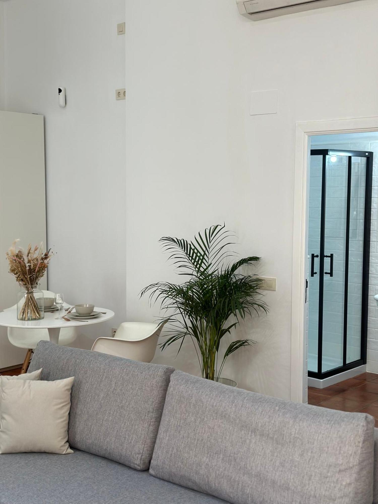 Suite Alameda Seville Exterior photo